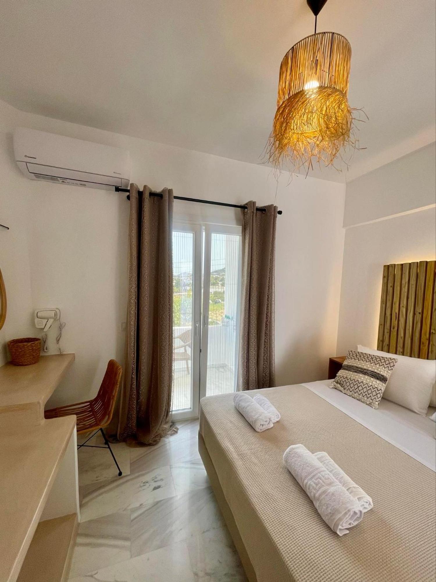 Athina Rooms - Lounge Apartments Páros Exterior foto